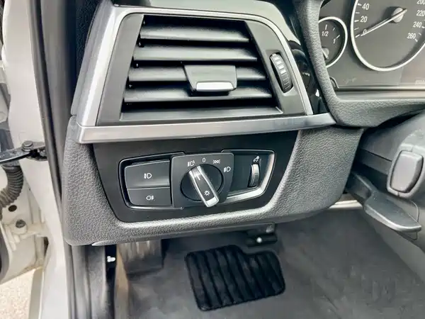 BMW 3 Series 2017