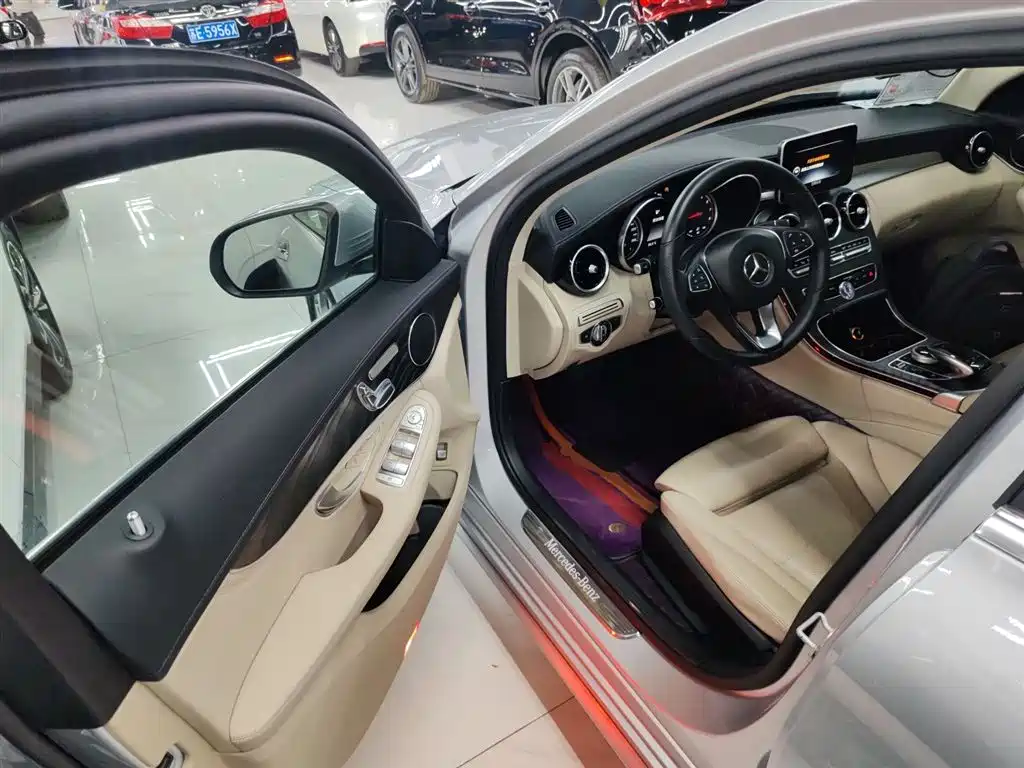 Mercedes-Benz C-Class 2015 — фото 16