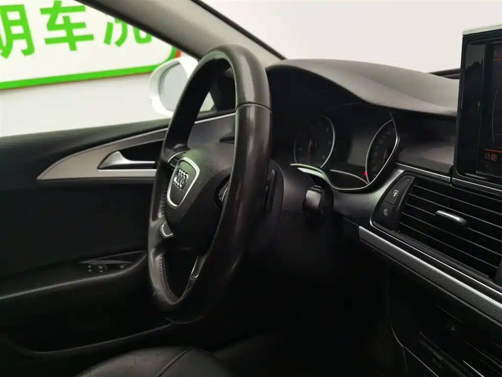 Audi A6L 2015 — фото 22