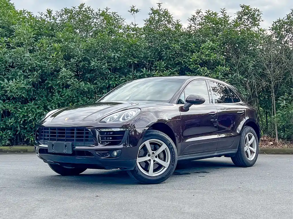 Porsche Macan 2015 — фото 1