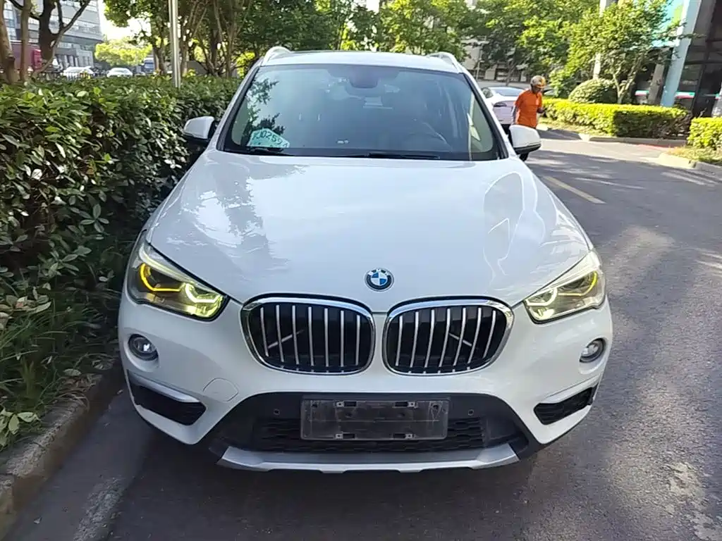 BMW X1 2016 — фото 3