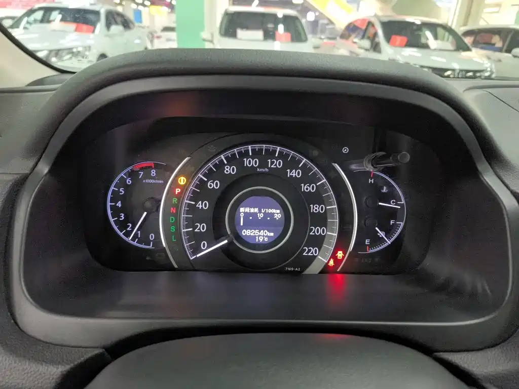 Honda CR-V 2015 — фото 12