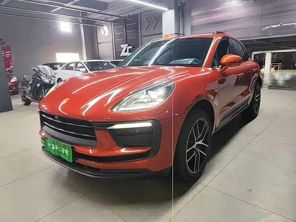 Porsche Macan 2024