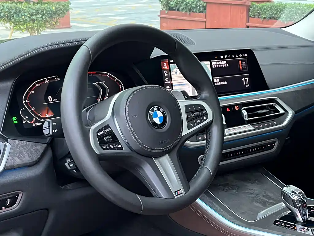 BMW X5 2020 — фото 20