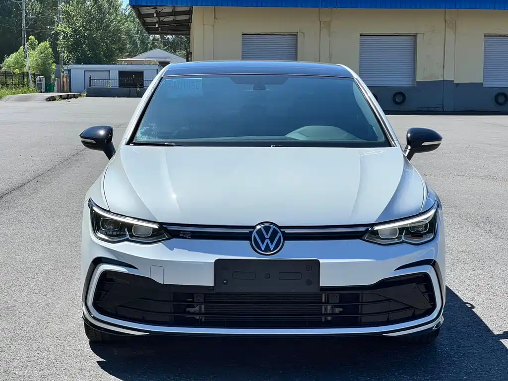 Volkswagen Golf 2022