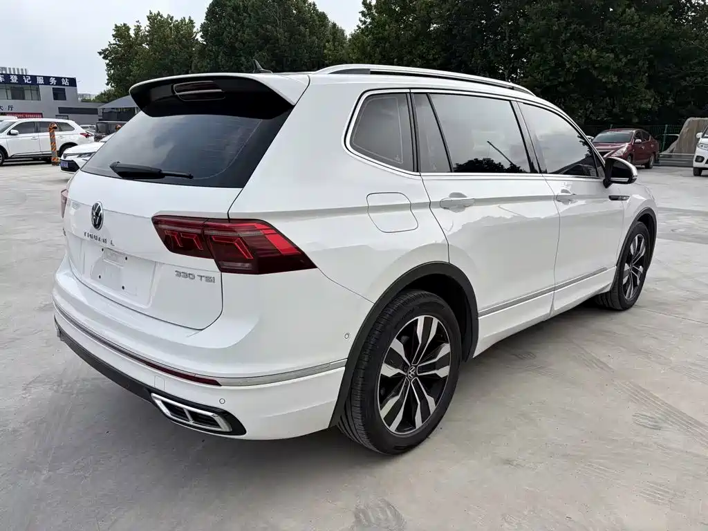 Volkswagen Tiguan L 2021