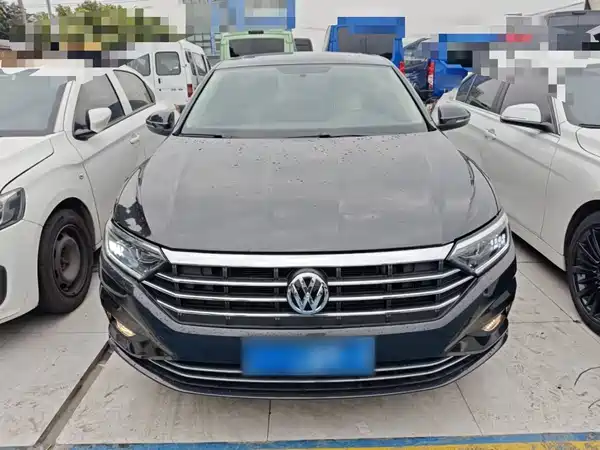 Volkswagen Sagitar 2021