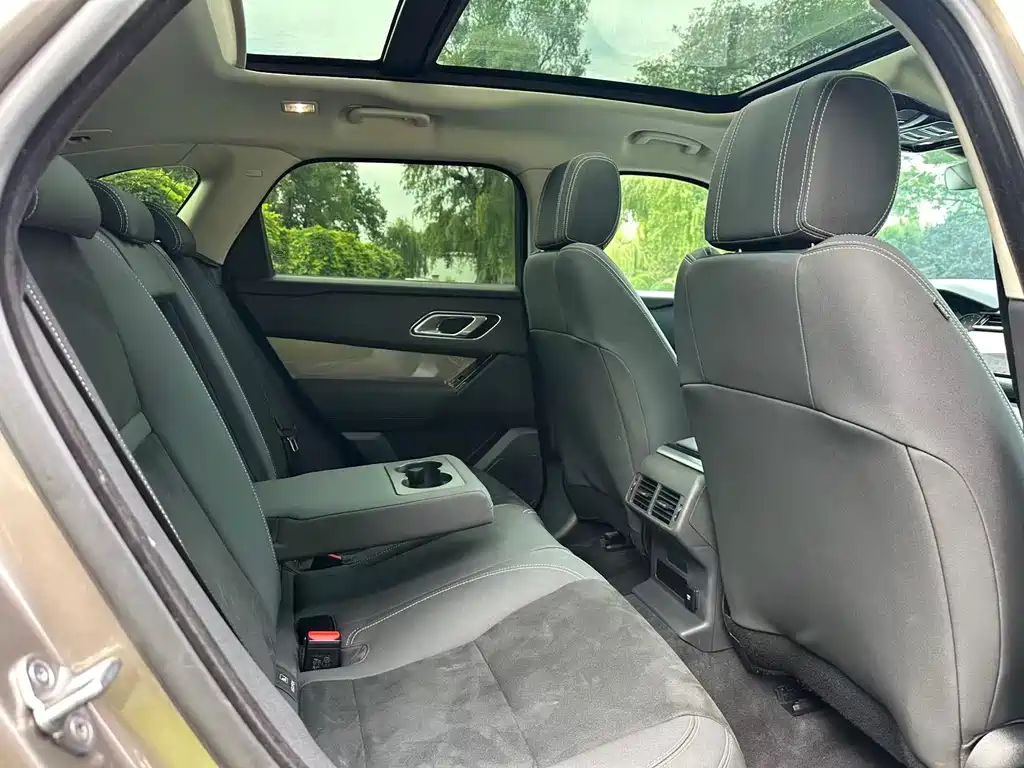 Land Rover Range Rover Velar 2018 — фото 14