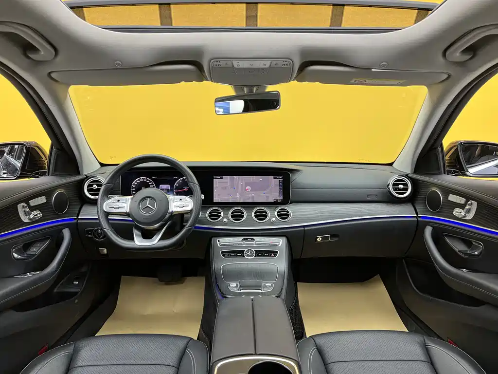 Mercedes-Benz E-Class 2019 — фото 12