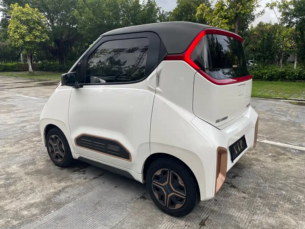 Baojun E200 2020