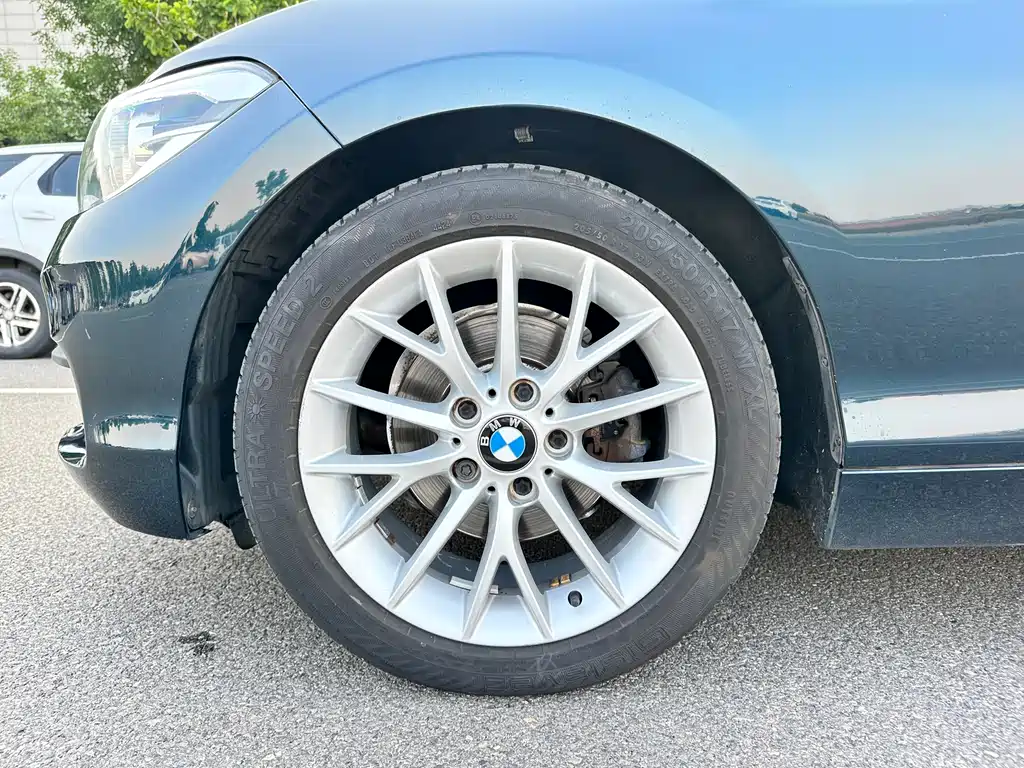 BMW 1 Series 2015 — фото 18