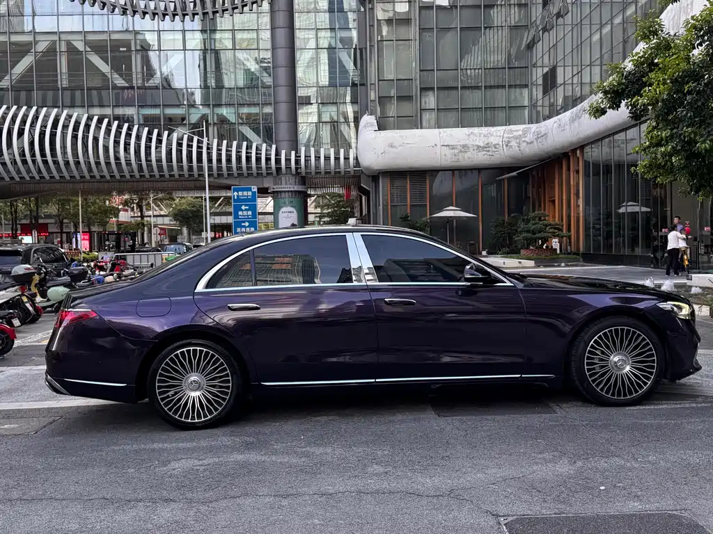 Mercedes-Benz S-Class 2023 — фото 13