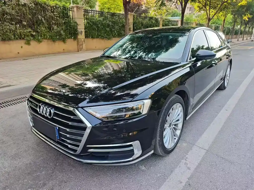 Audi A8 2021