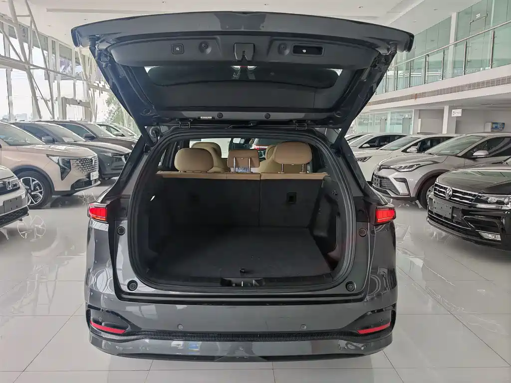 Changan CS75 PLUS 2024 — фото 13