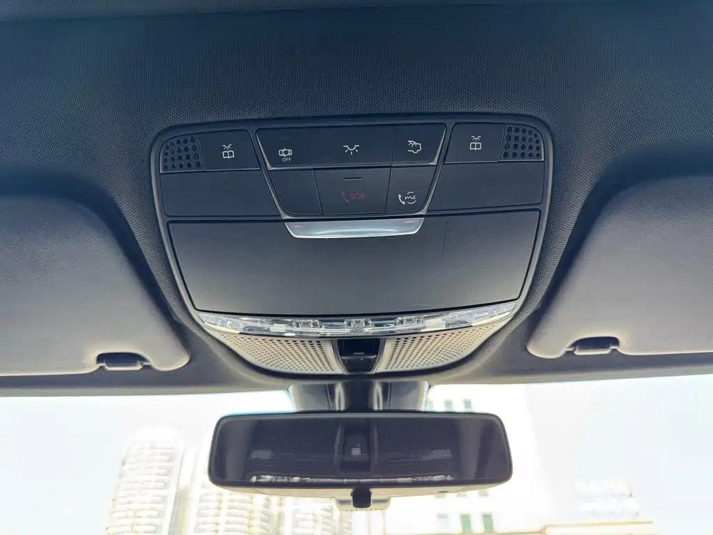 Mercedes-Benz C-Class 2020 — фото 19