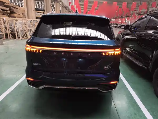 Geely Xingyue L 2025