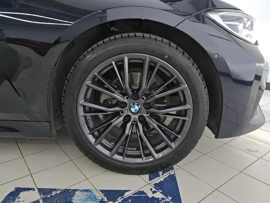 BMW 3 Series 2021