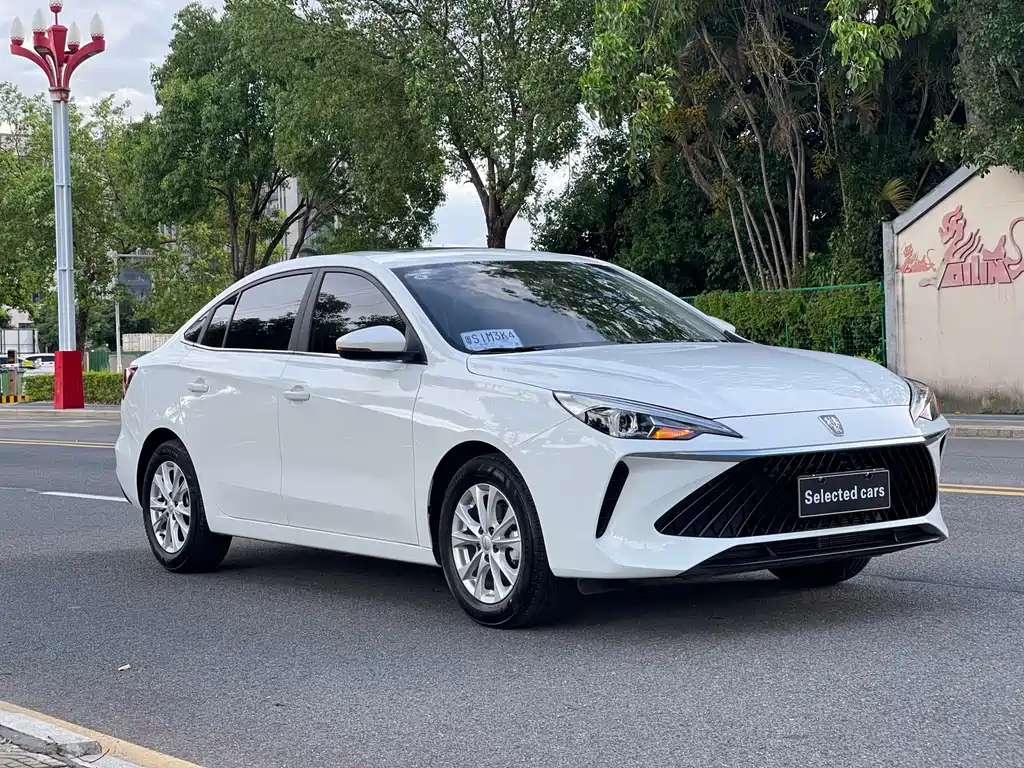 Roewe i5 2025