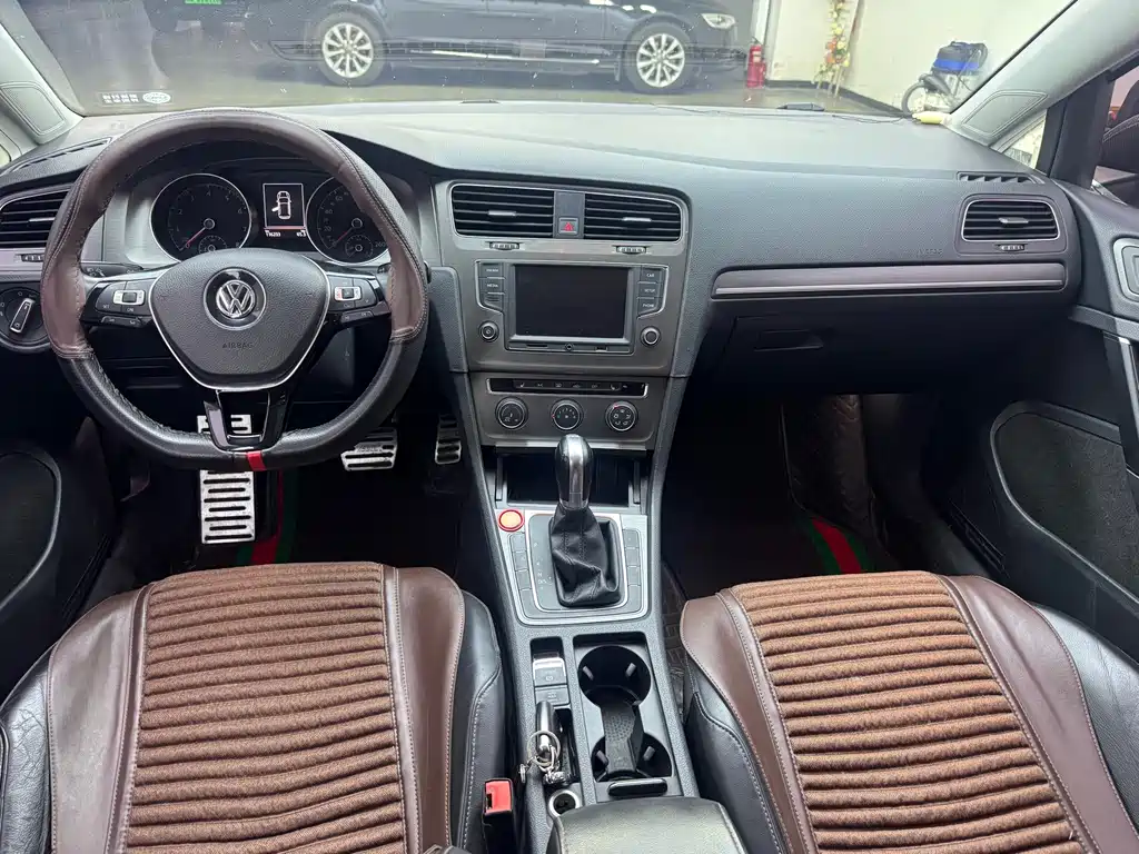 Volkswagen Golf 2016
