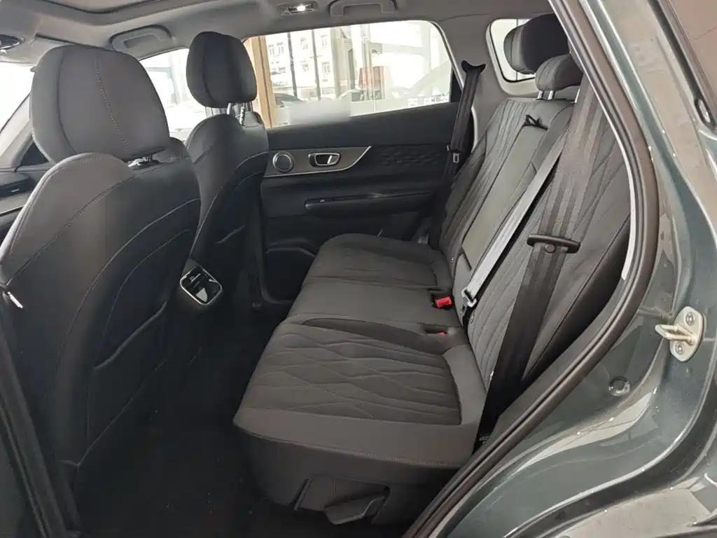 Chery Tiggo 8 PLUS 2025 — фото 17