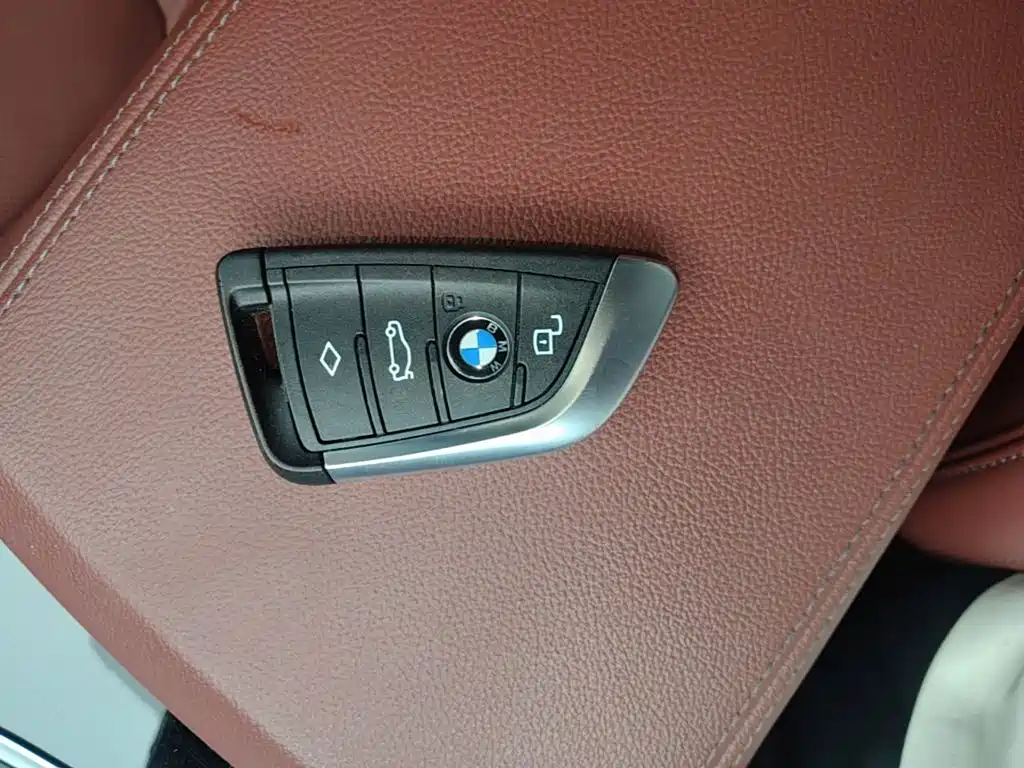 BMW i3 2023 — фото 9