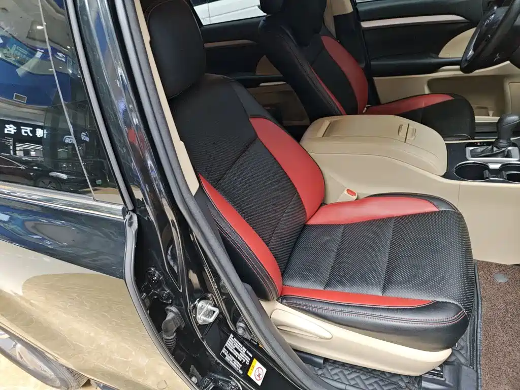 Toyota Highlander 2019 — фото 25