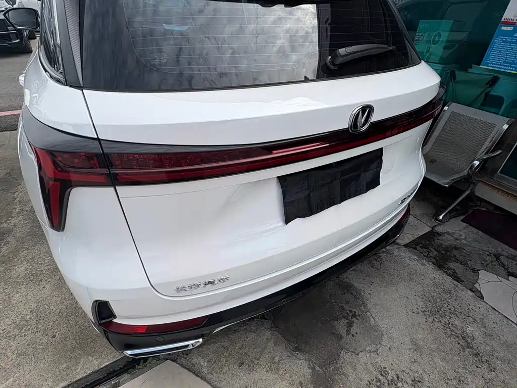 Changan CS75 PLUS 2025 — фото 17