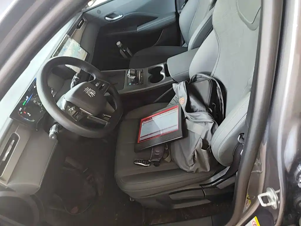 BYD Qin PLUS 2025 — фото 15