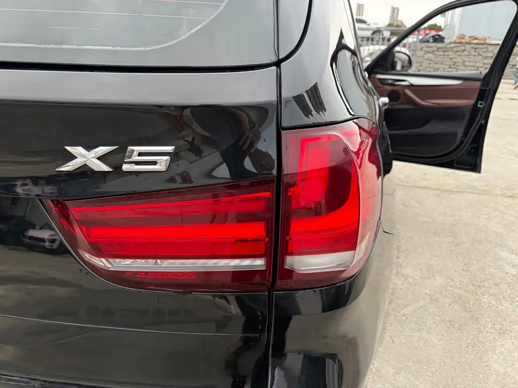 BMW X5 2018 — фото 16