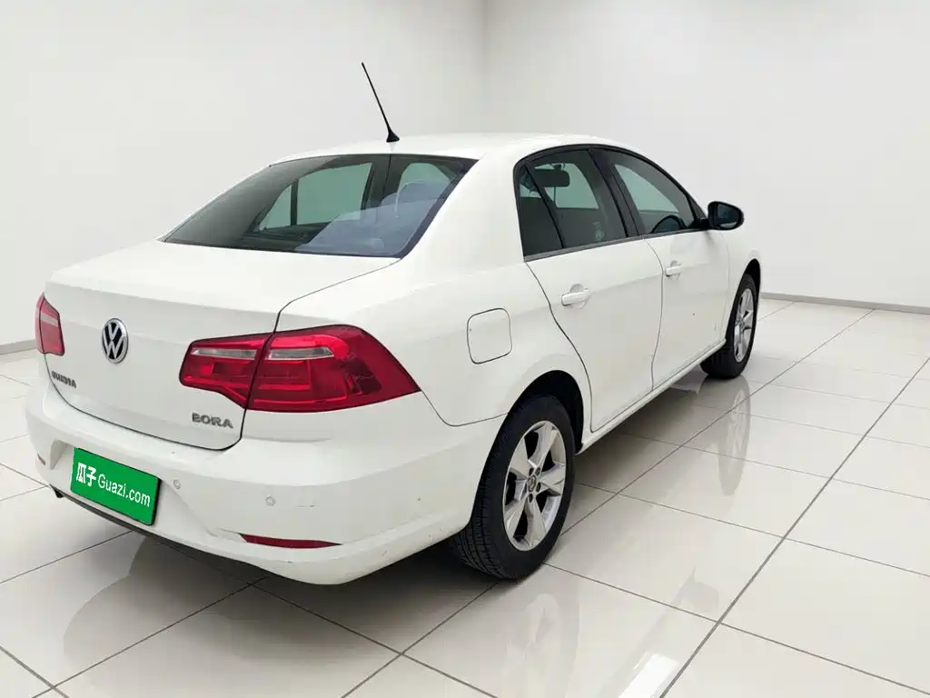 Volkswagen Bora 2015