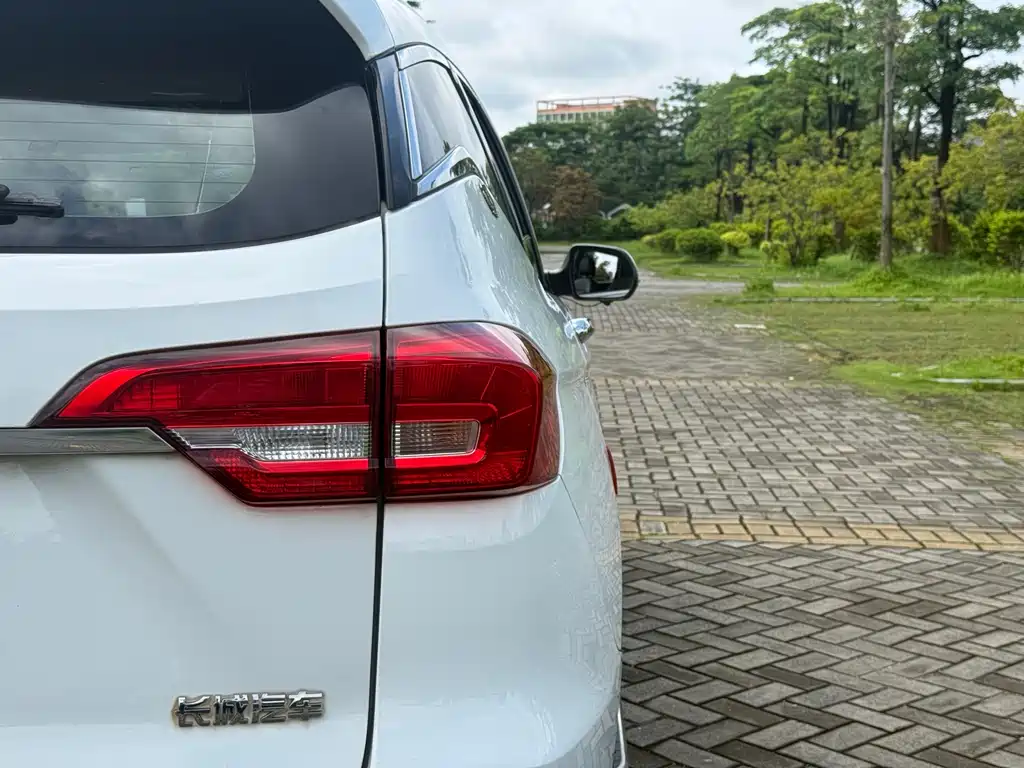 Haval M6 2019 — фото 19