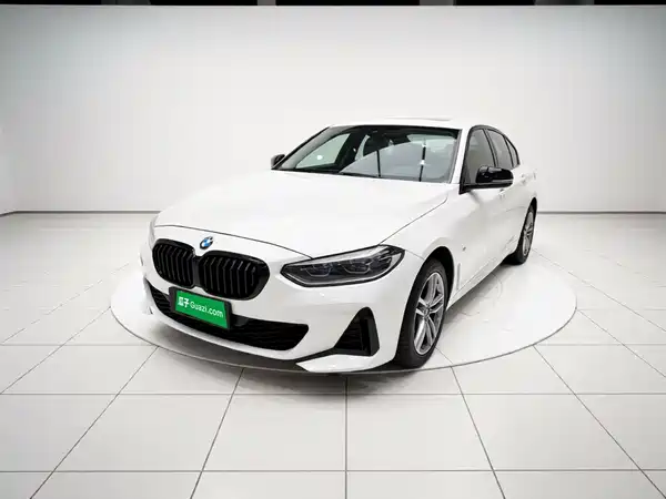 BMW 1 Series 2022