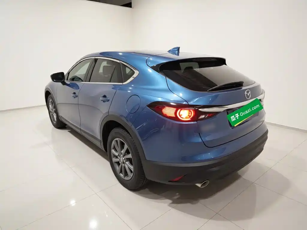 Mazda CX-4 2022