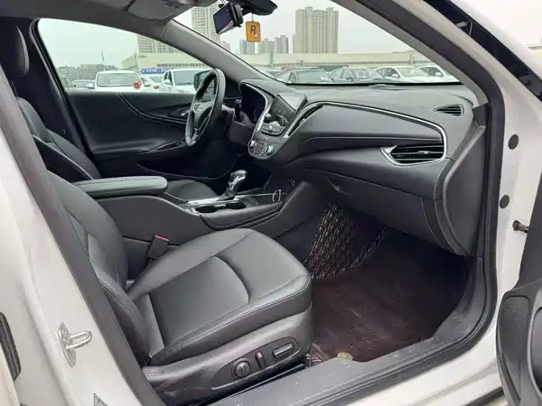 Chevrolet Malibu XL 2021