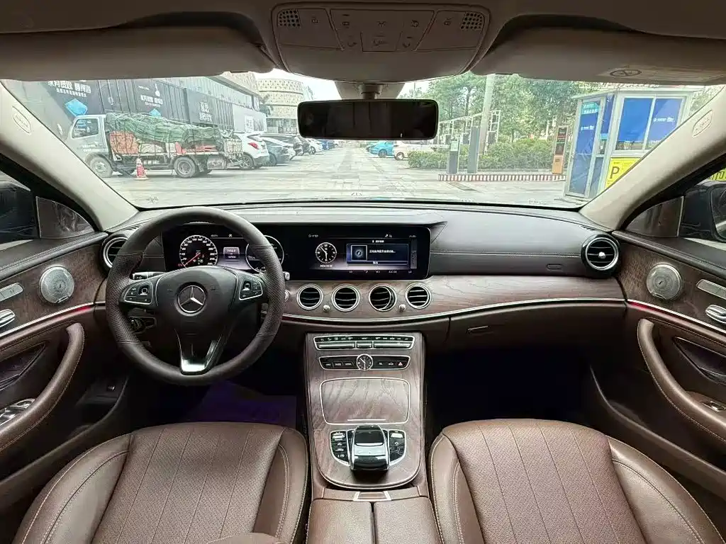 Mercedes-Benz E-Class 2018