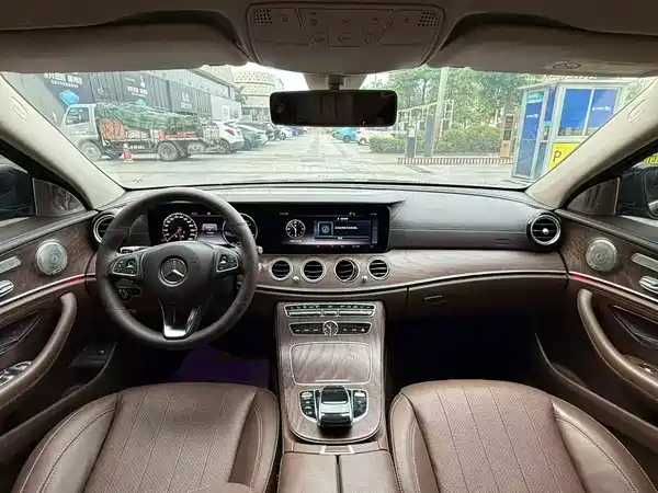 Mercedes-Benz E-Class 2018