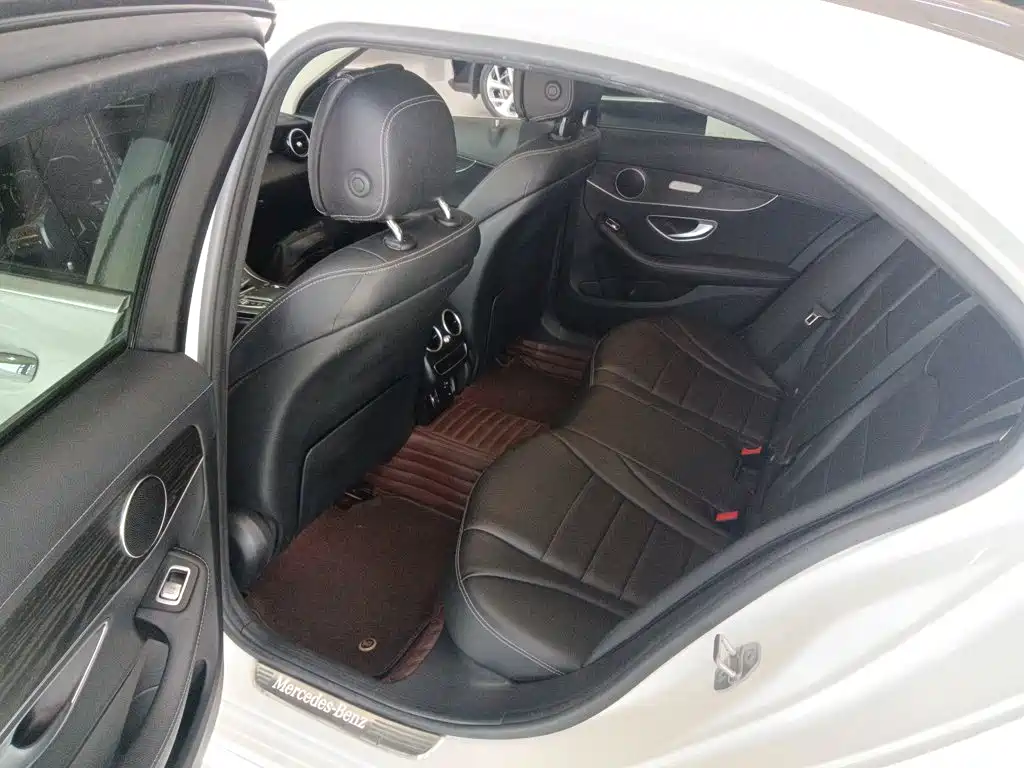 Mercedes-Benz C-Class 2020 — фото 13