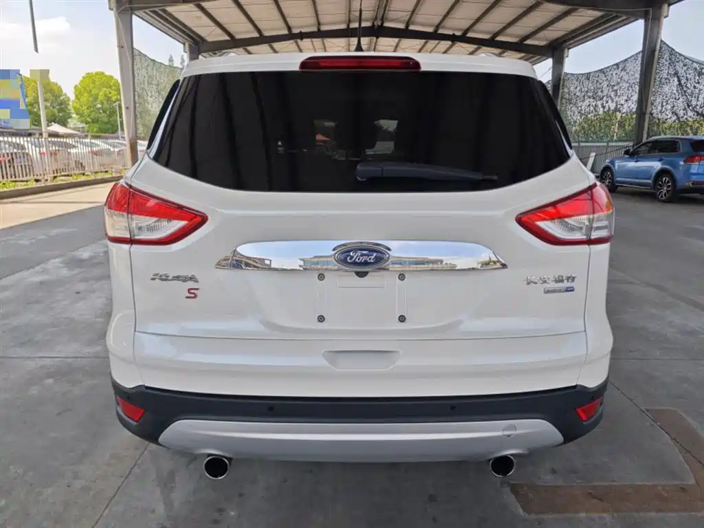 Ford Kuga 2016 — фото 6