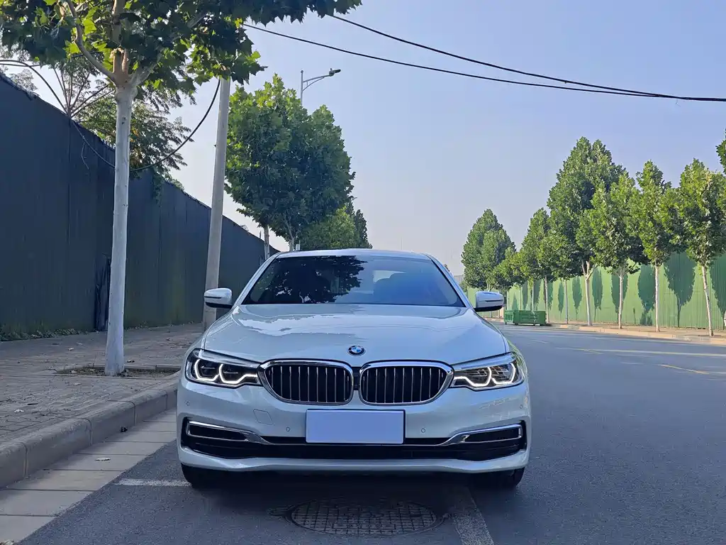 BMW 5 Series 2020