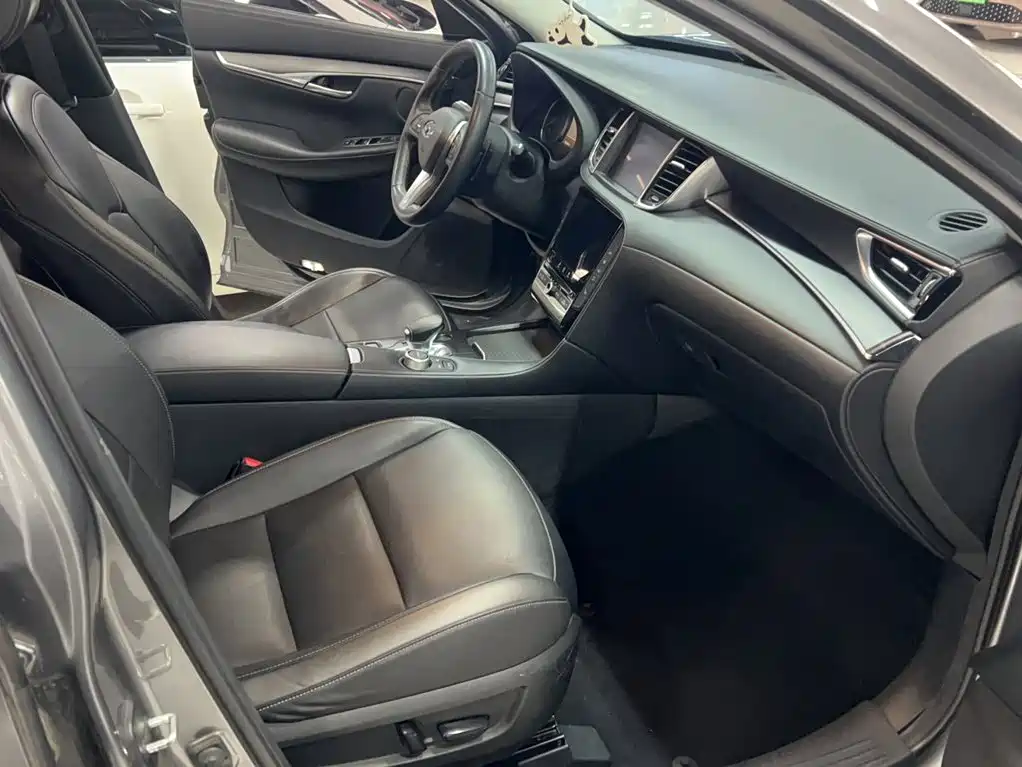 Infiniti QX50 2019 — фото 18