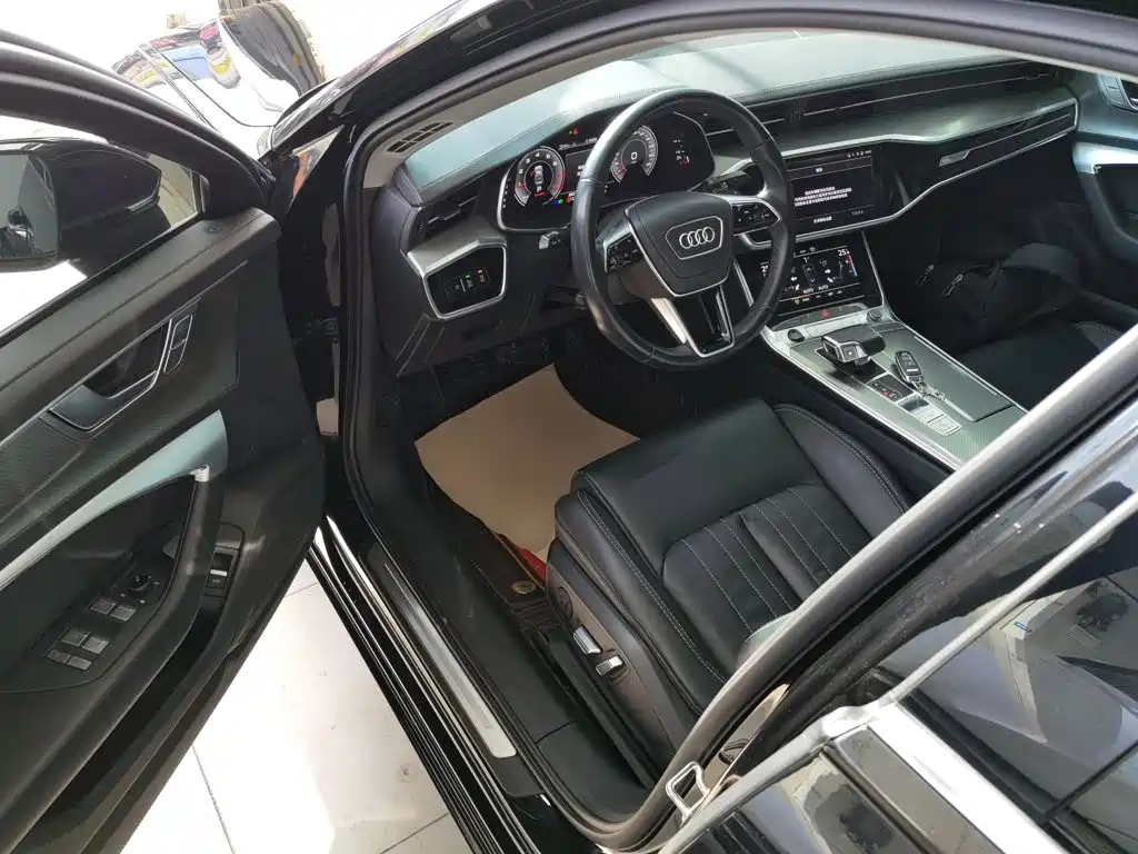 Audi A6L 2023 — фото 13
