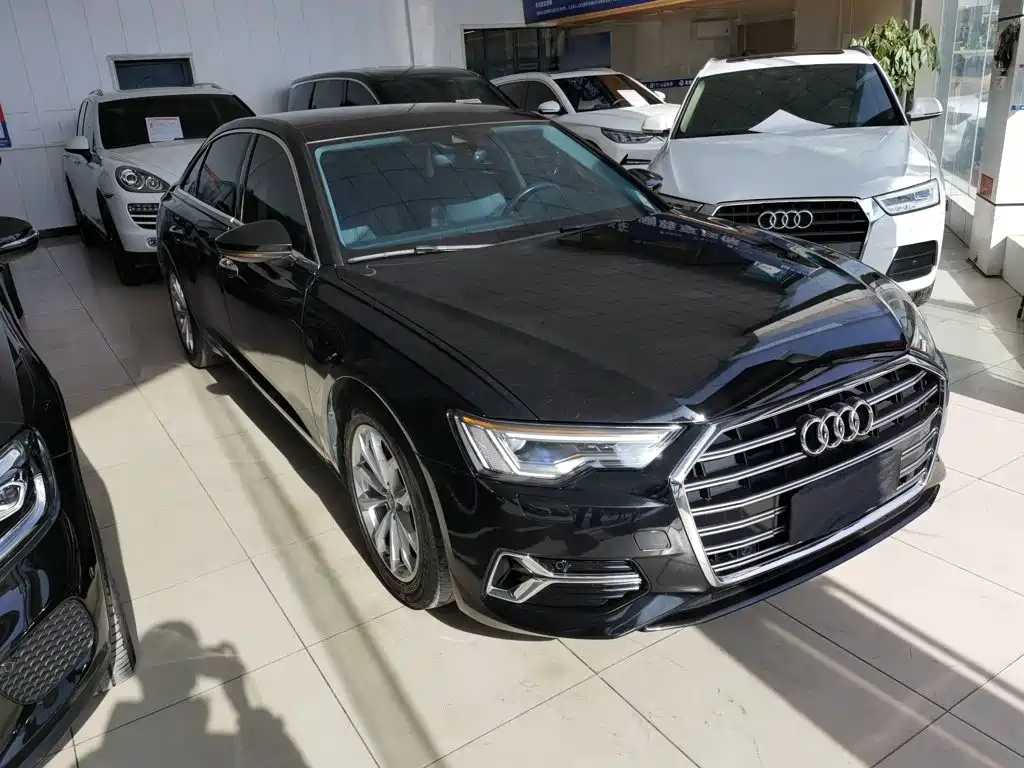 Audi A6L 2023 — фото 23