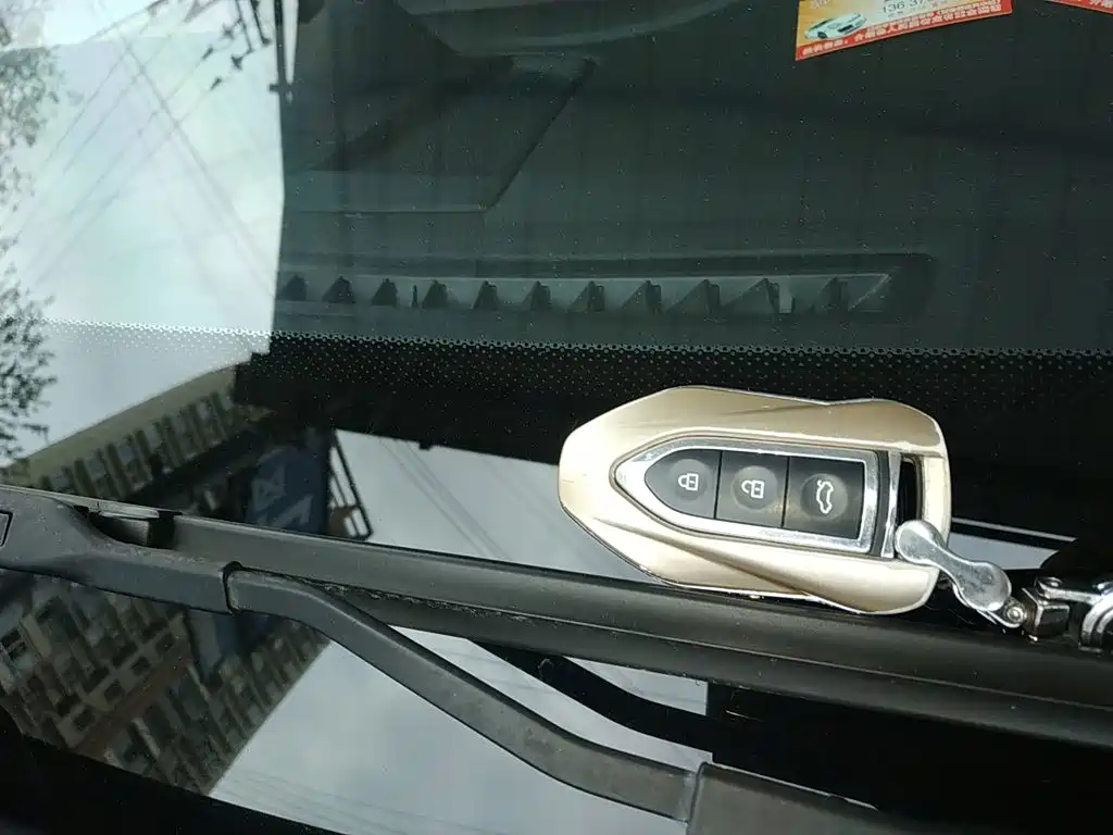 Zotye SR9 2019 — фото 17