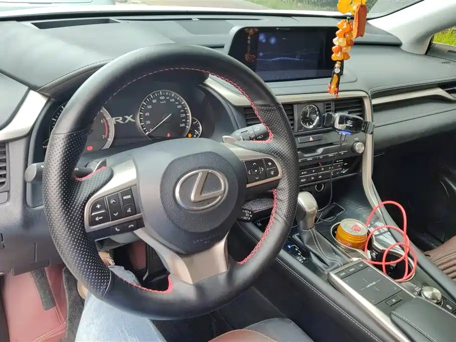 Lexus RX 2022 — фото 12