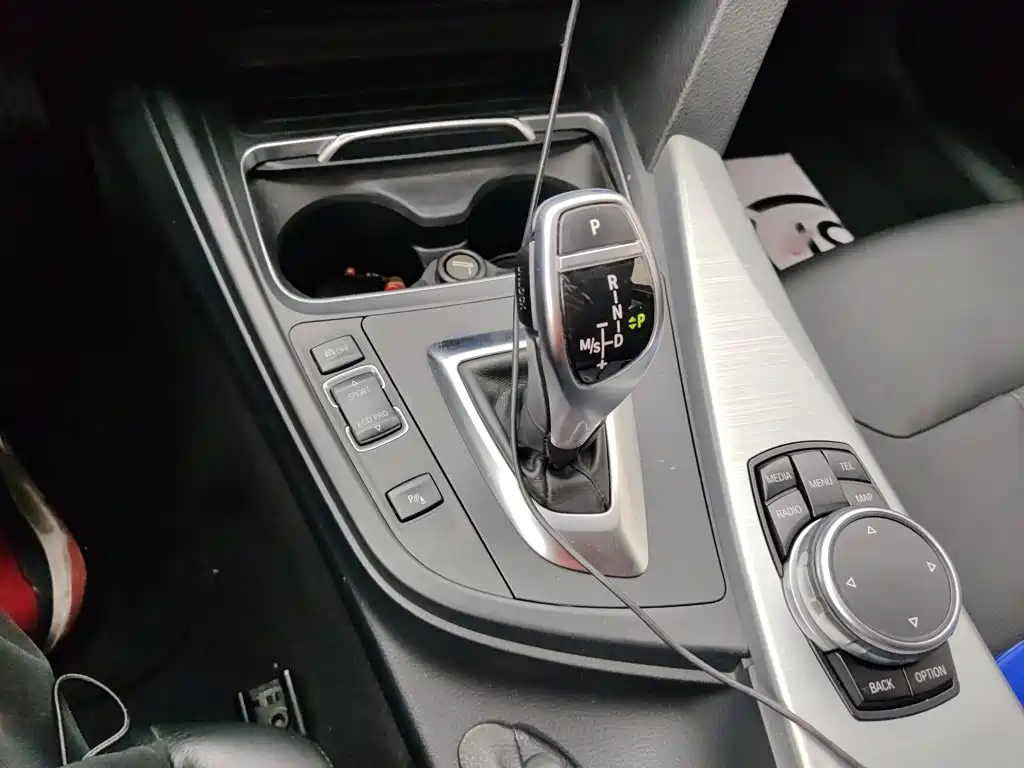 BMW 3 Series 2016