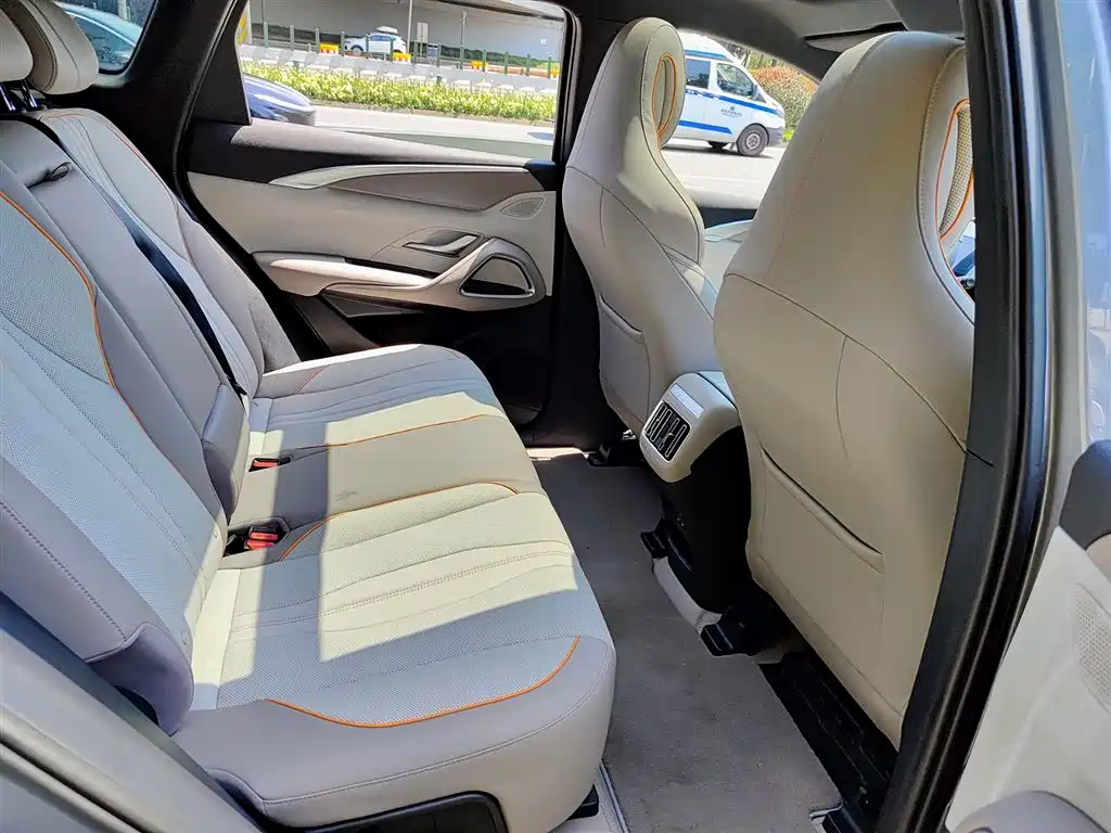 BYD Pro New Energy 2024 — фото 11