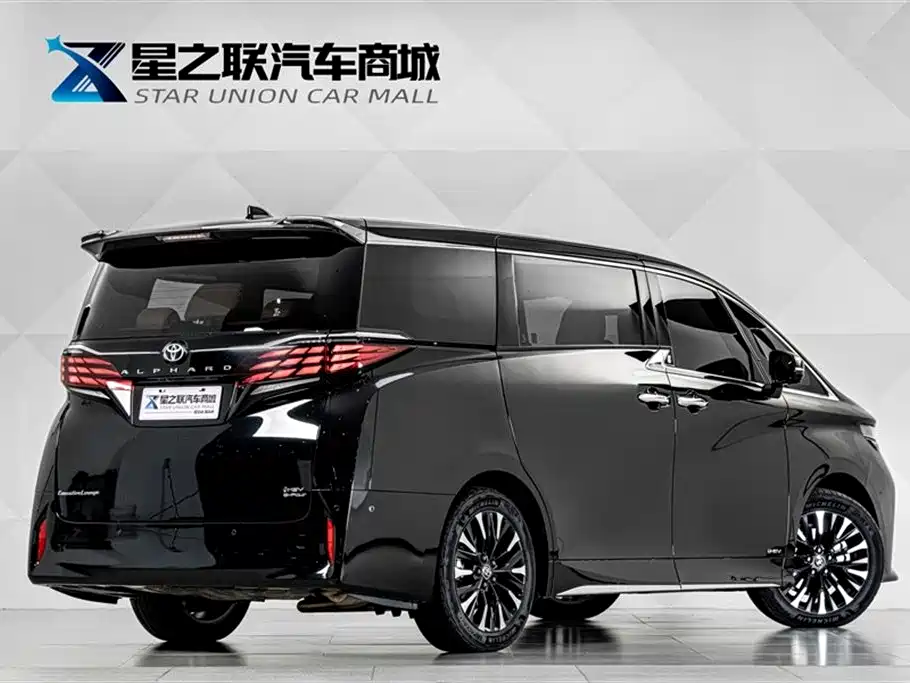 Toyota Alphard 2025 — фото 6