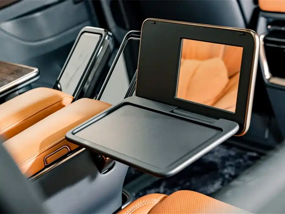 Toyota Alphard 2025 — фото 30