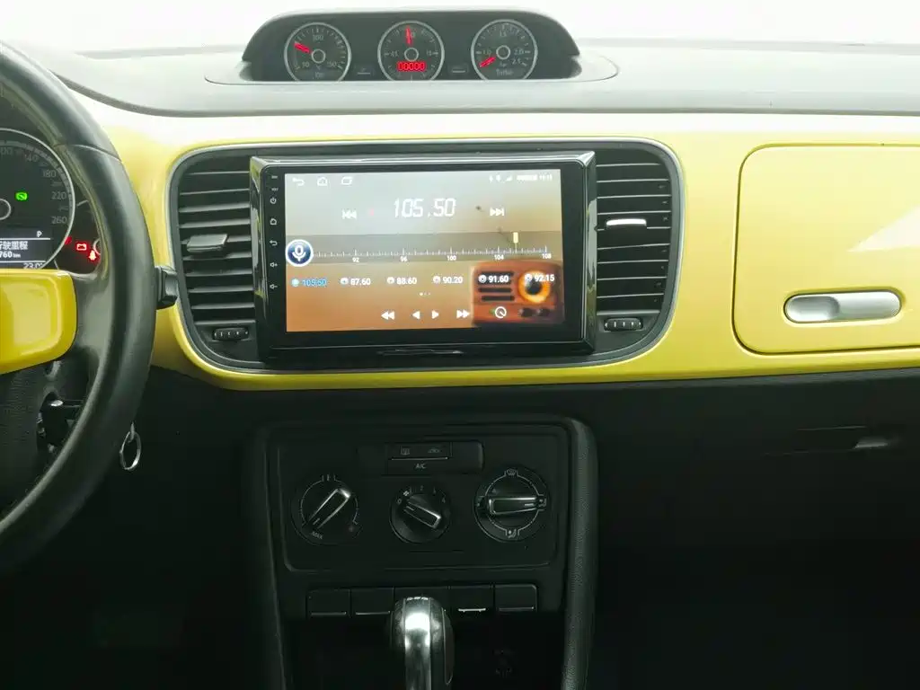Volkswagen Beetle 2014 — фото 22