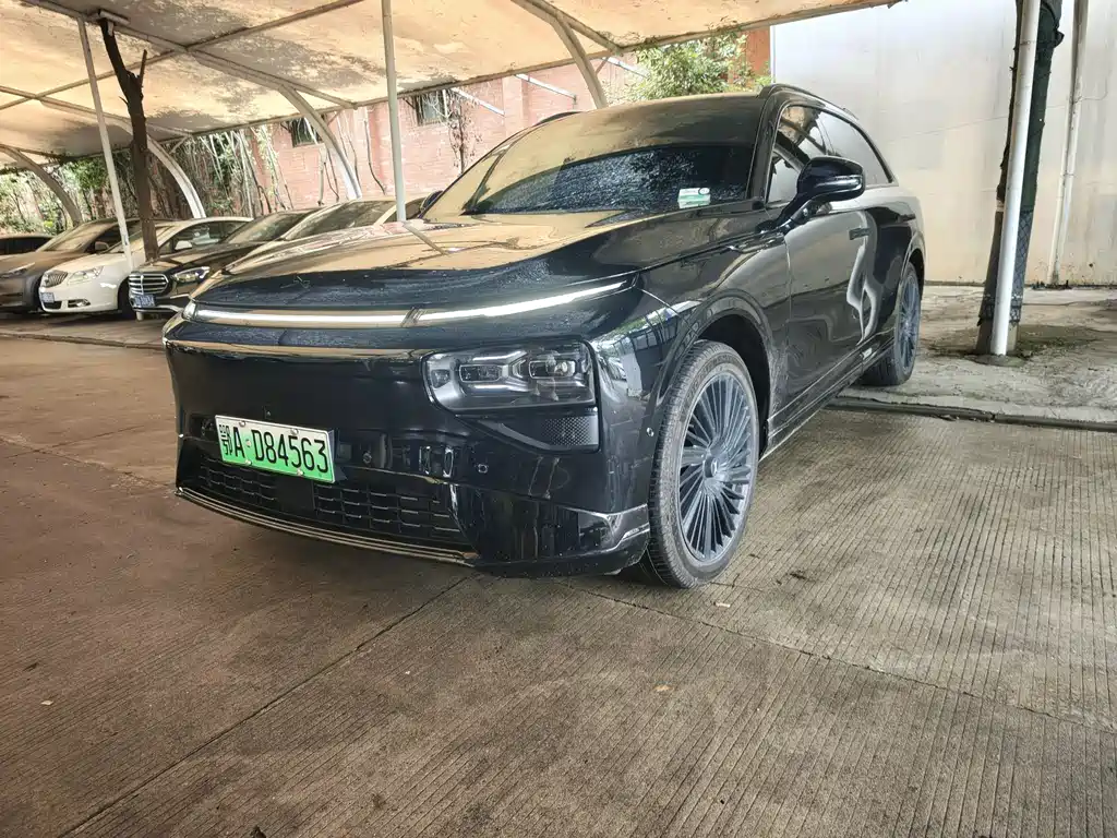 XPeng G9 2025